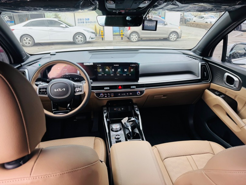 0afd76266bb9f46146bbbb4fb5132987_1735525